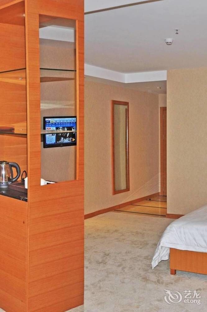 Shenzhen Huamao Aviatic Hotel Exterior foto