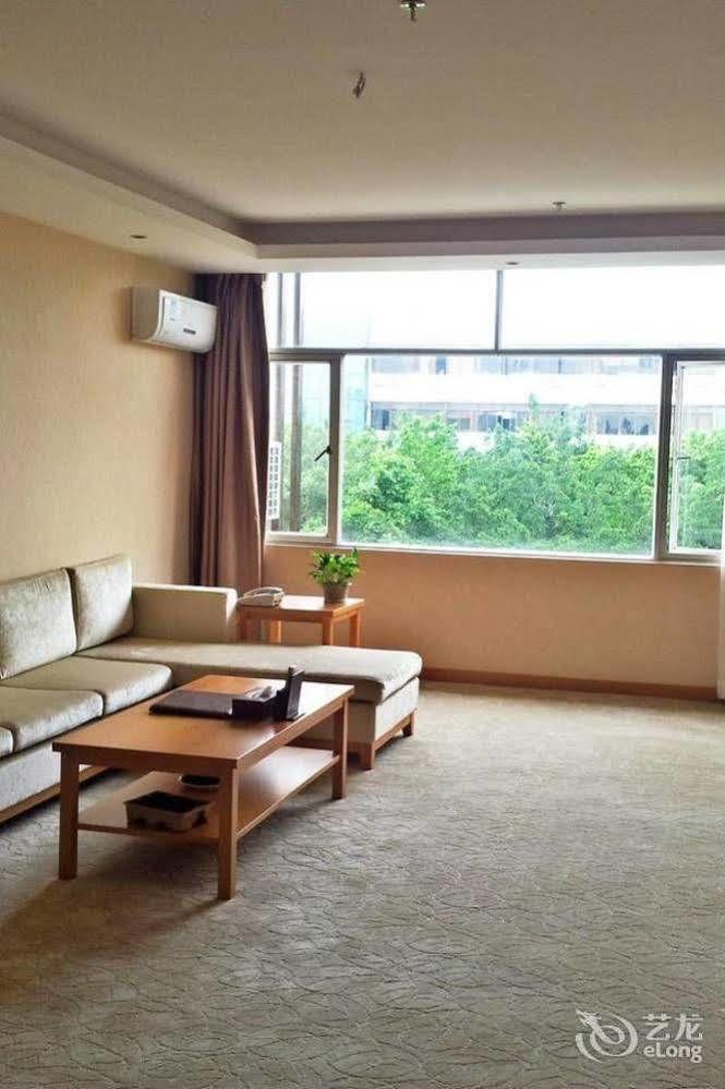 Shenzhen Huamao Aviatic Hotel Exterior foto