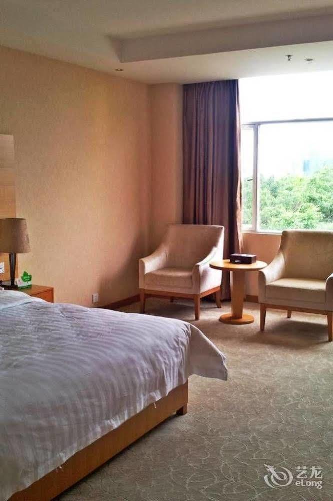 Shenzhen Huamao Aviatic Hotel Exterior foto