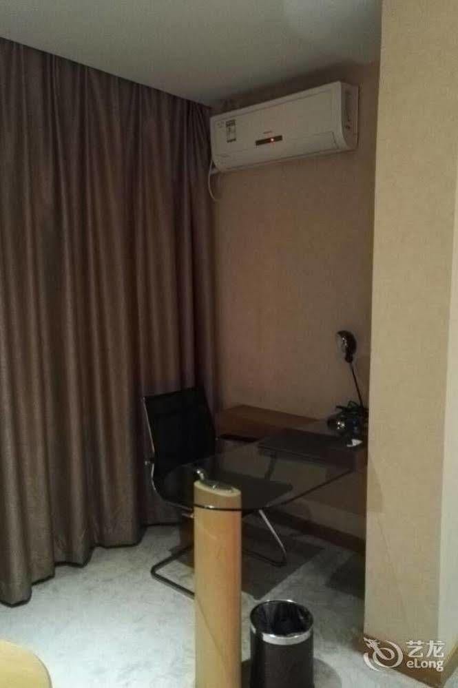 Shenzhen Huamao Aviatic Hotel Exterior foto